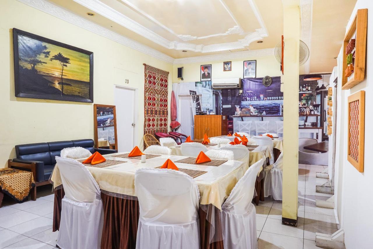 פדאנג Oyo 375 Hotel Bougenville Syariah מראה חיצוני תמונה